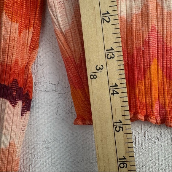 Urban Outfitters Bold Orange Chevron Ribbed Crop Button Up Casual Blouse Large - Picture 8 of 11